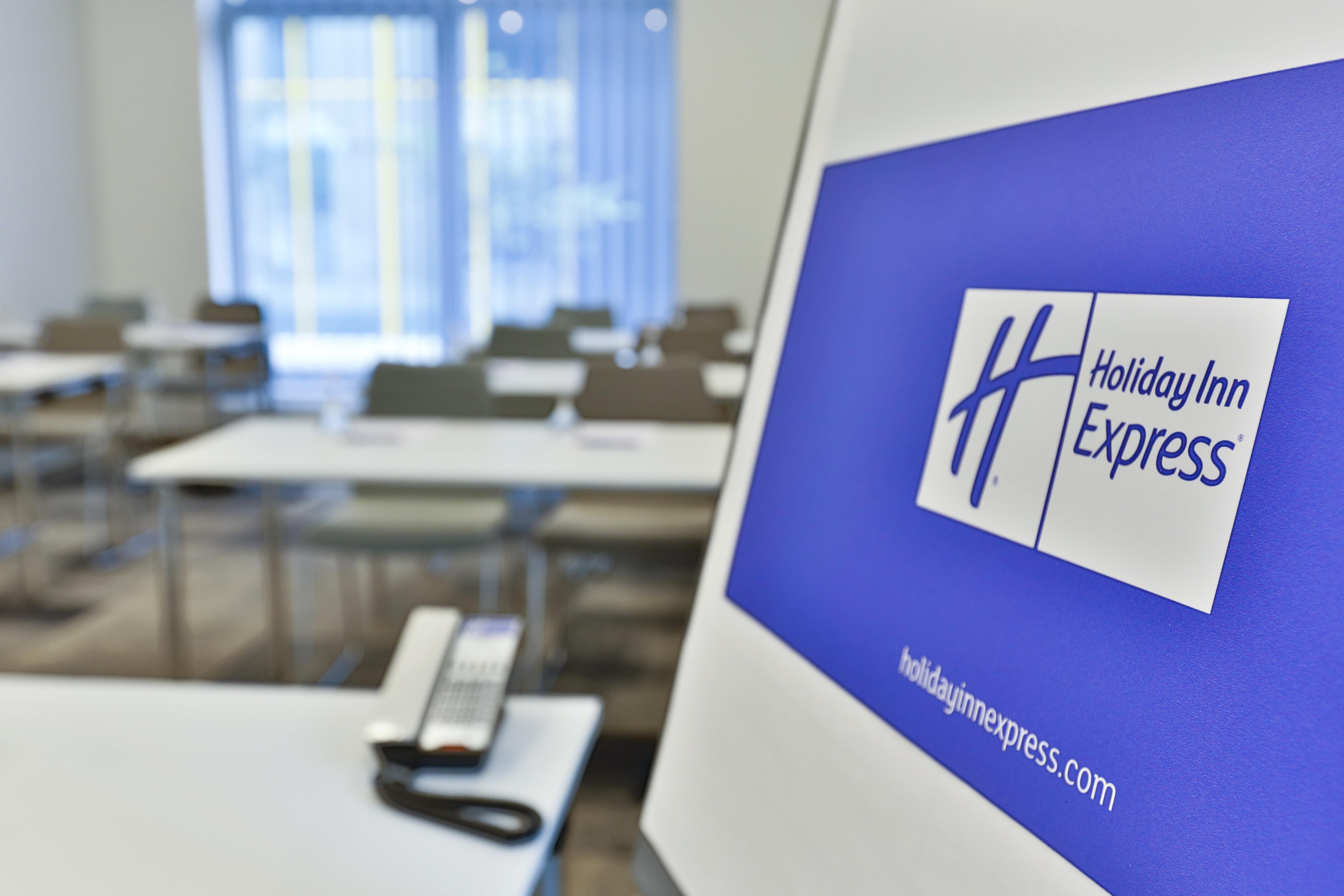 Express - Park By Ihg Hotel 3*