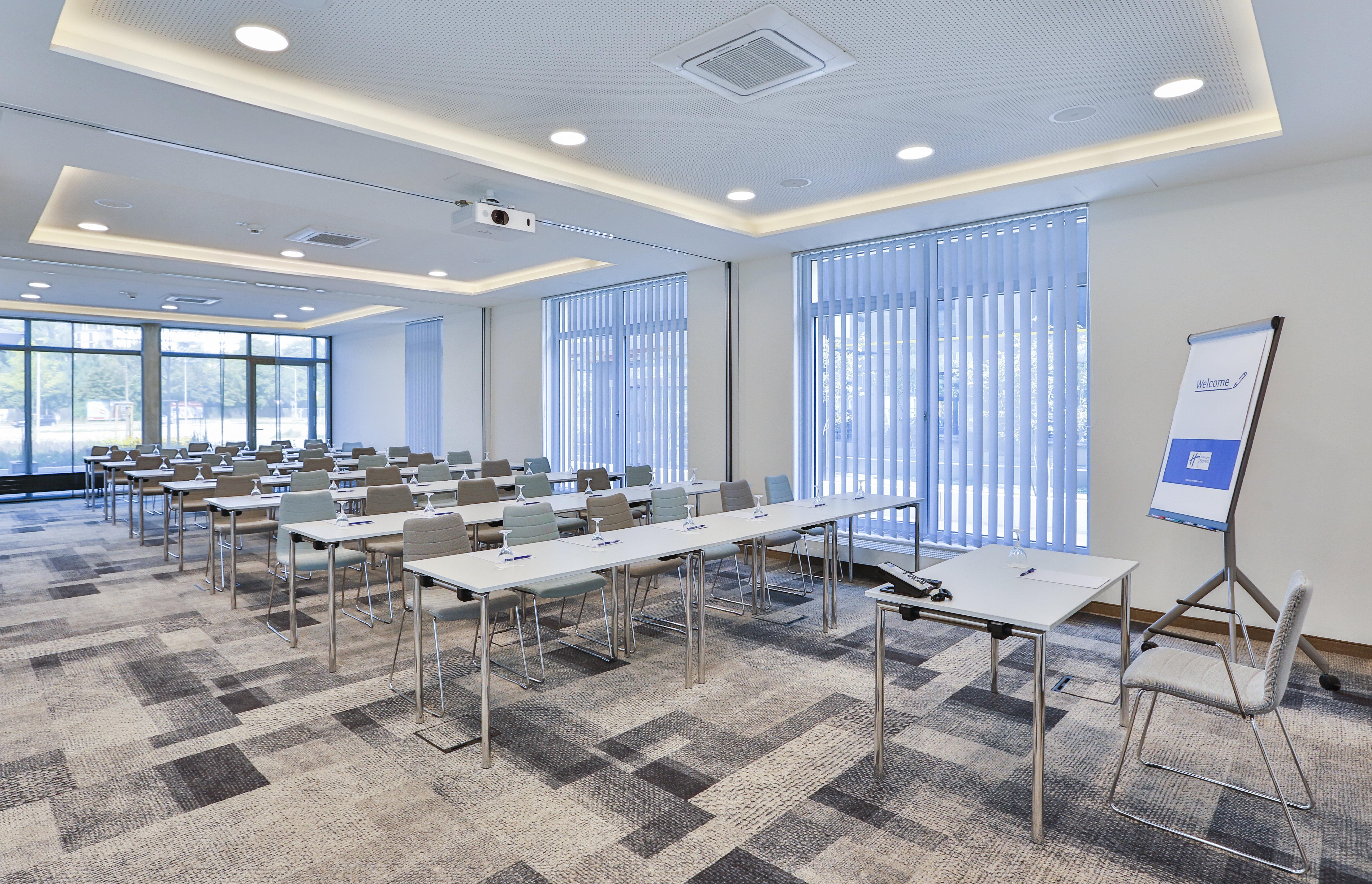 Express - Park By Ihg Hotel Karlsruhe